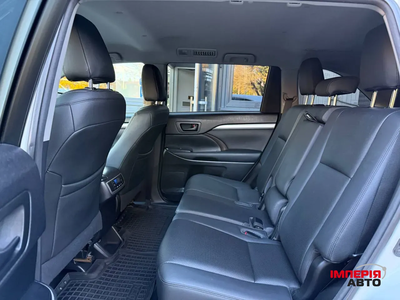 Toyota Highlander - фото 8