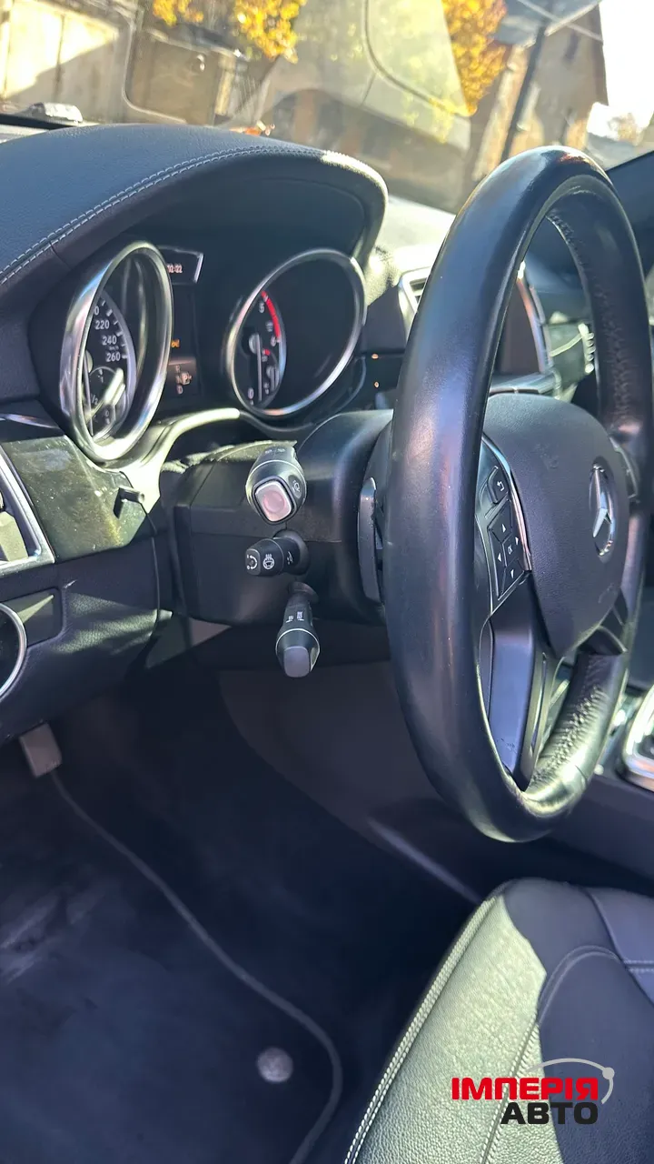 Mercedes-Benz M-Класс - фото 31