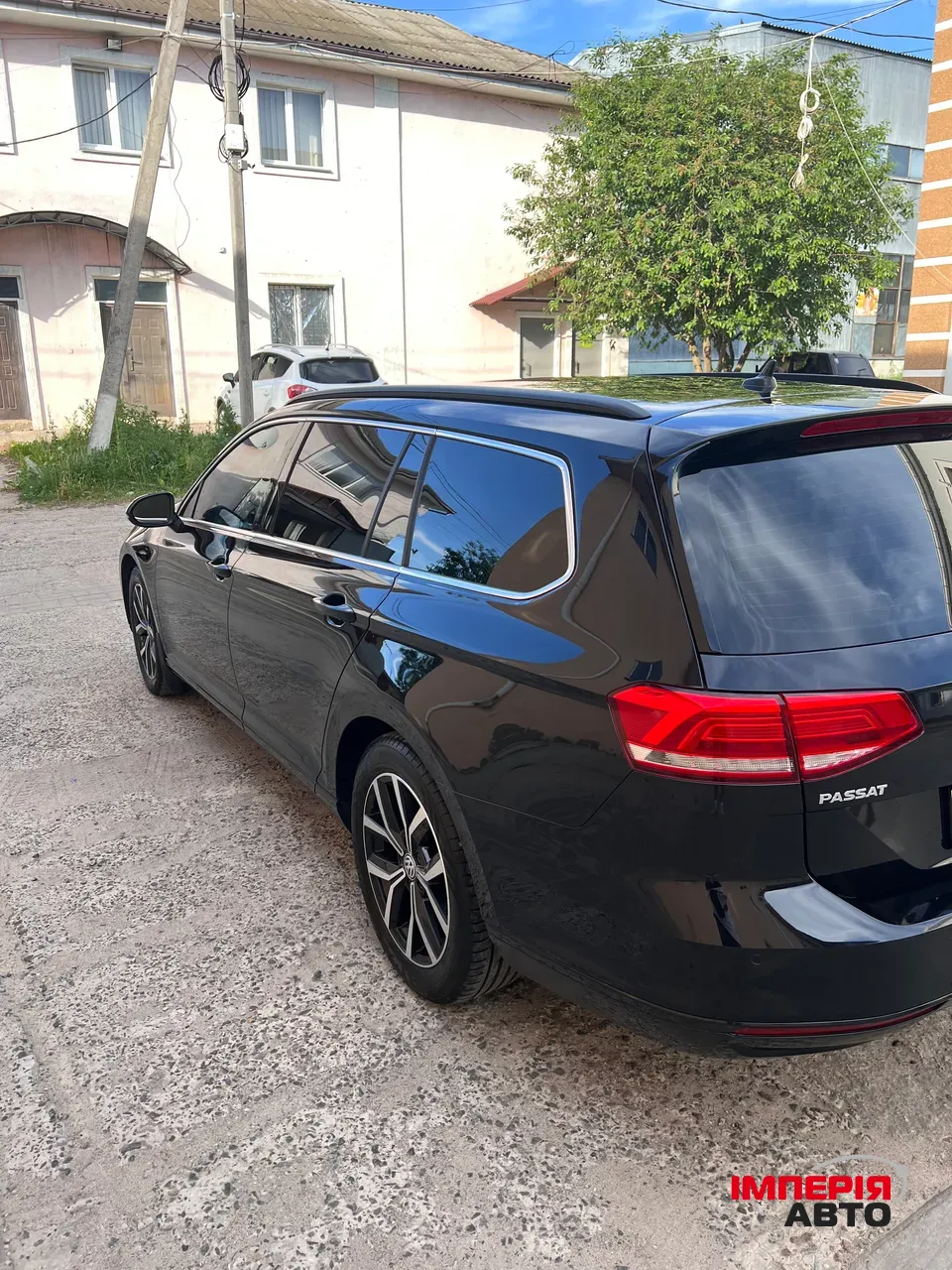 Volkswagen Passat - фото 7