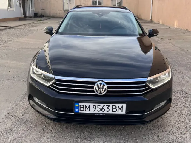 Volkswagen Passat - фото 1