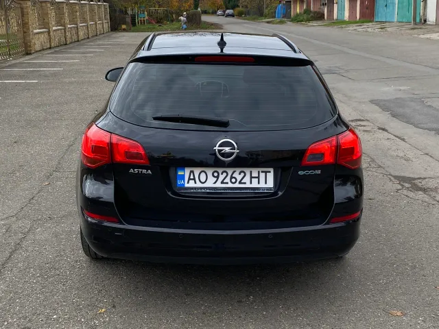 Opel Astra - фото 5