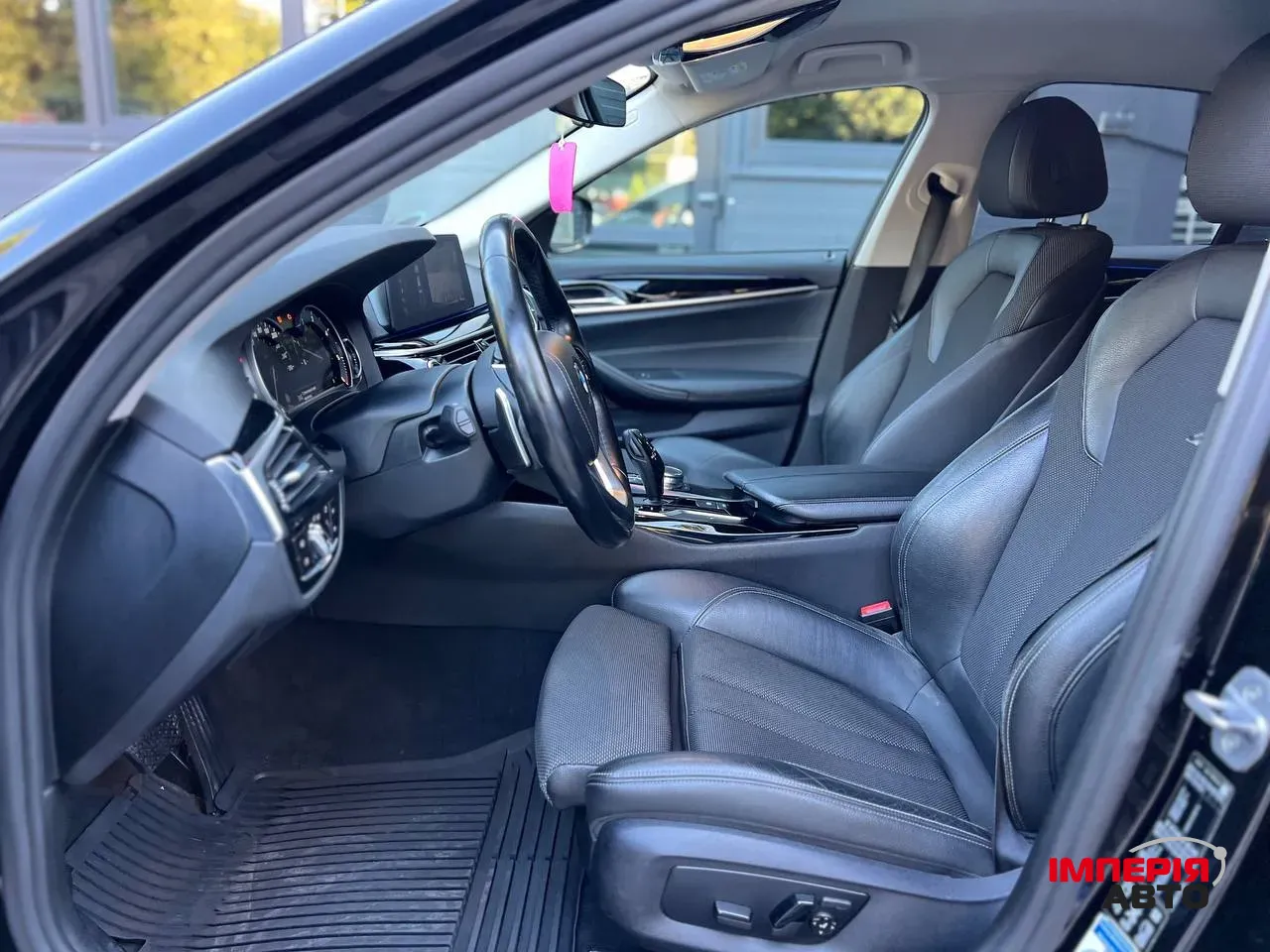 BMW 5 серії - фото 8