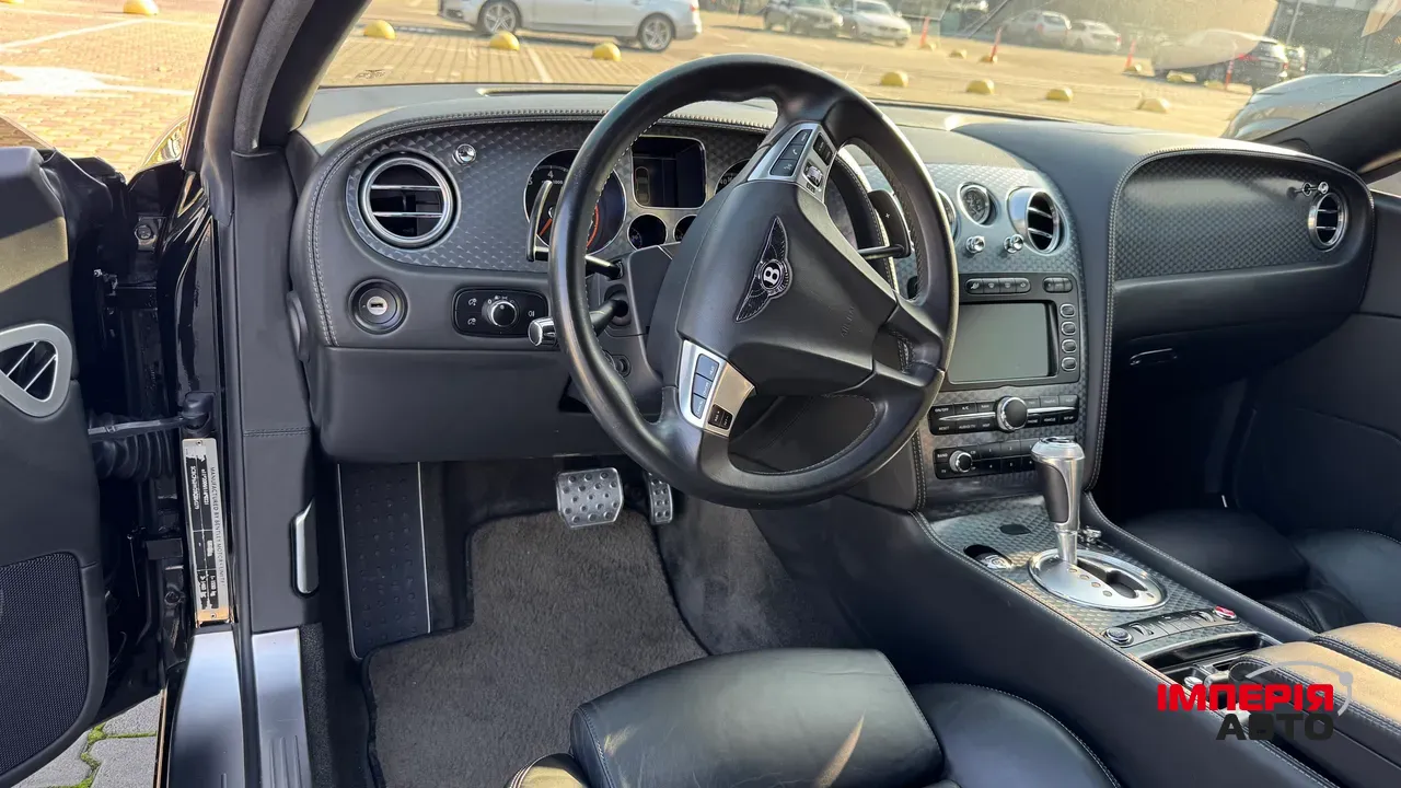 Bentley Continental GT - фото 19