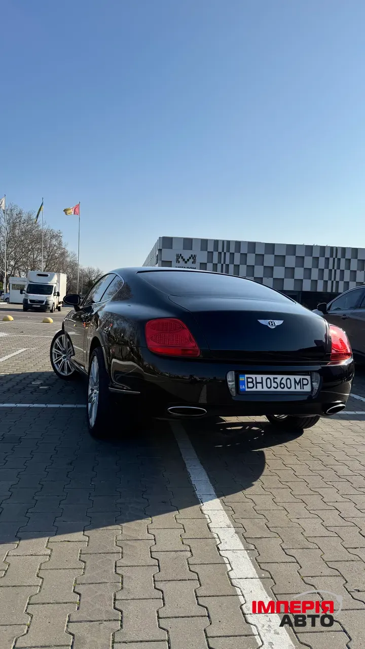 Bentley Continental GT - фото 7