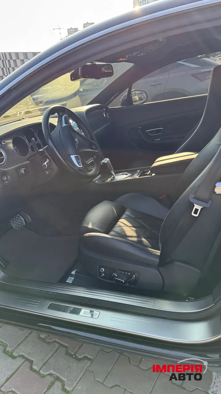 Bentley Continental GT - фото 20