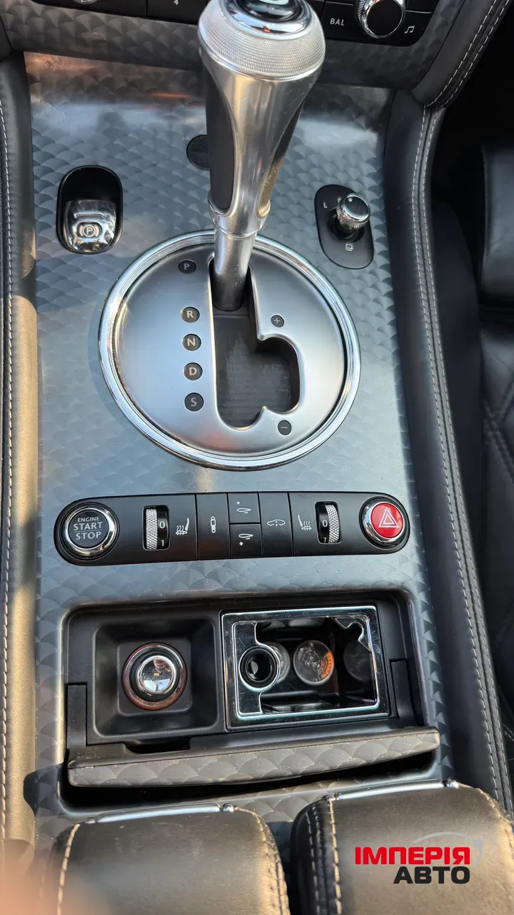 Bentley Continental GT - фото 25