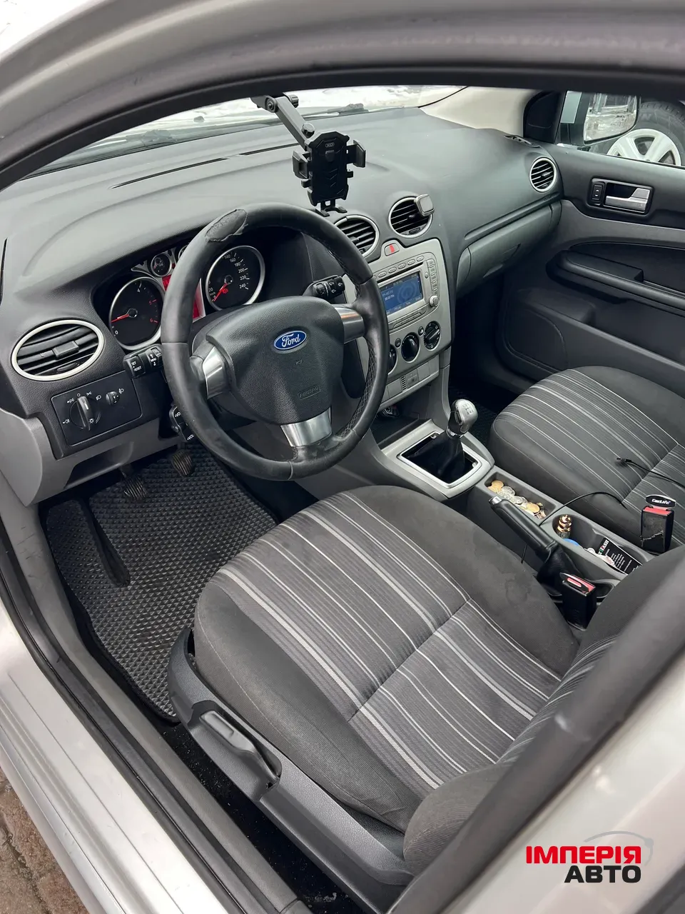 Ford Focus - фото 16