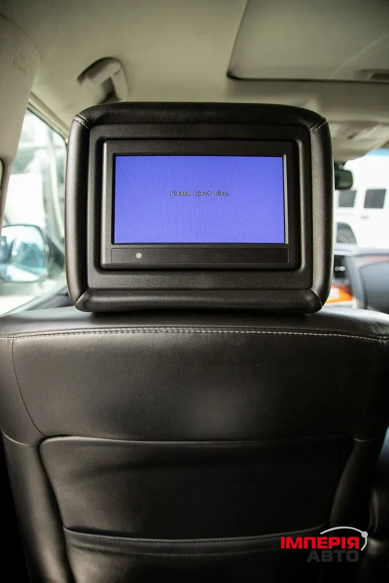 Infiniti QX80 - фото 12