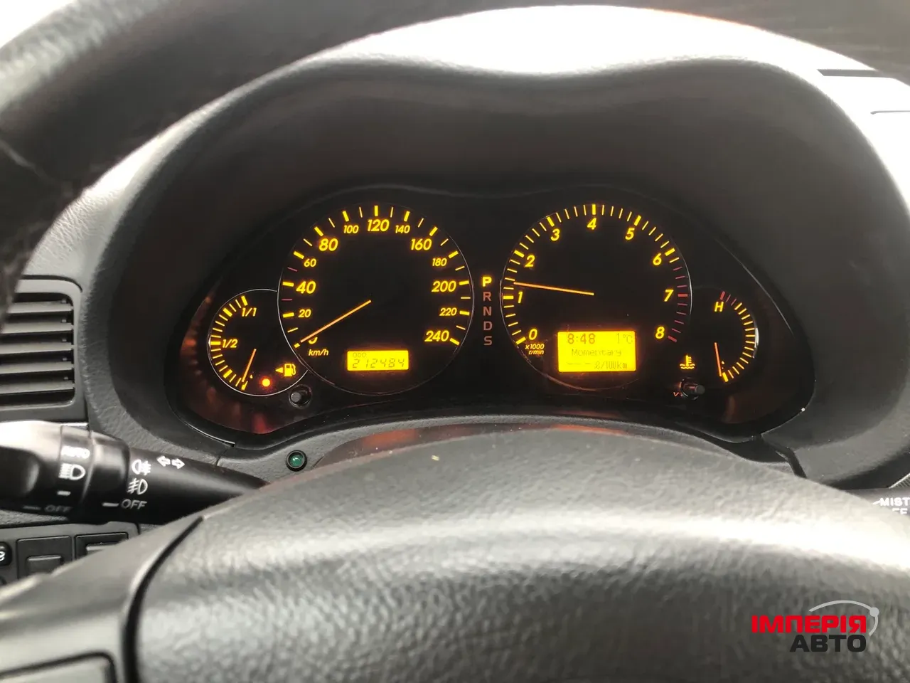 Toyota Avensis - фото 5