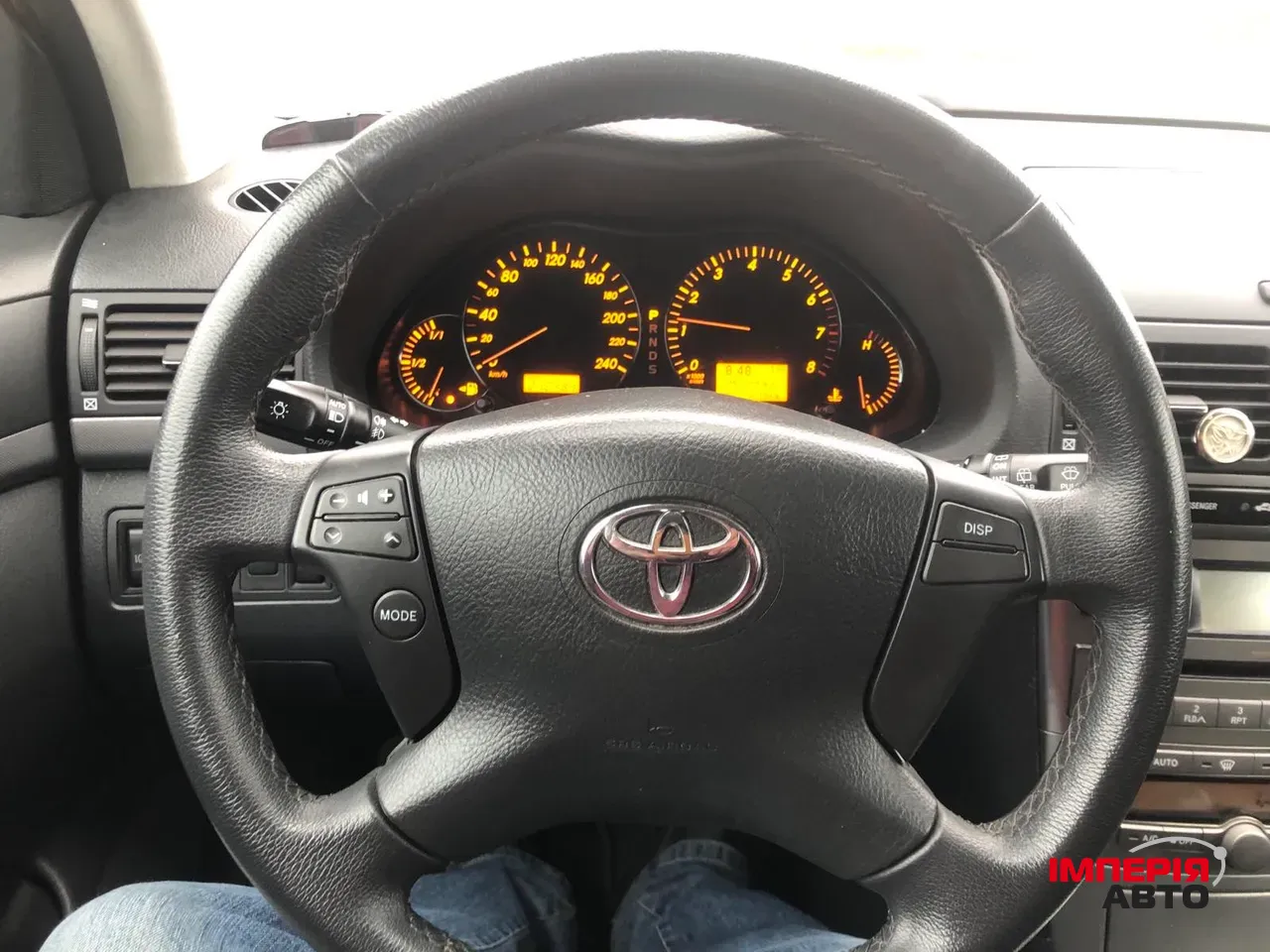 Toyota Avensis - фото 9