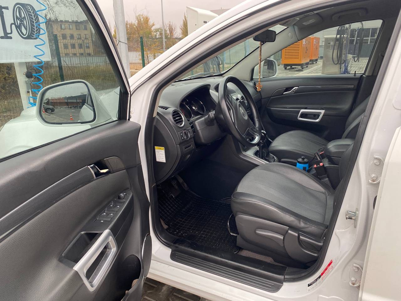 Opel Antara - фото 5