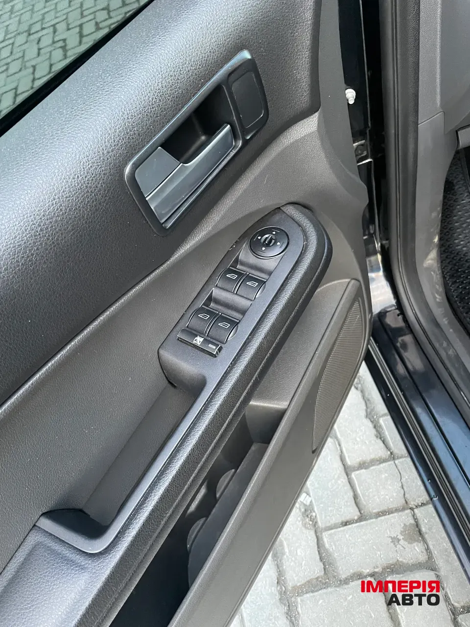 Ford Focus - фото 10