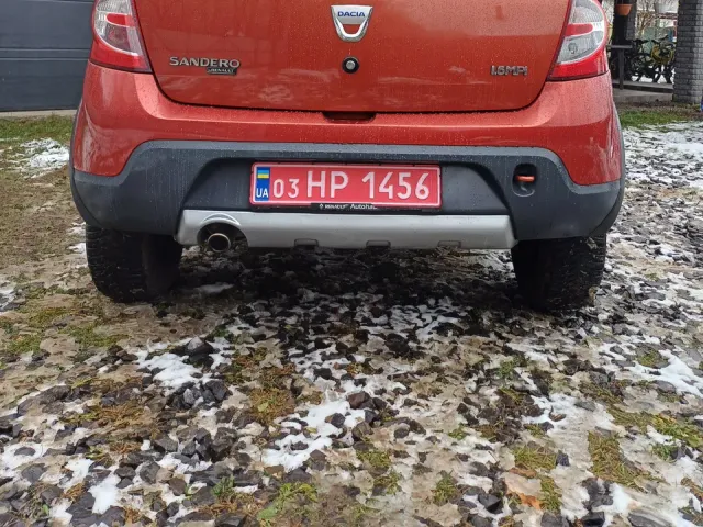 Dacia Sandero - фото 2