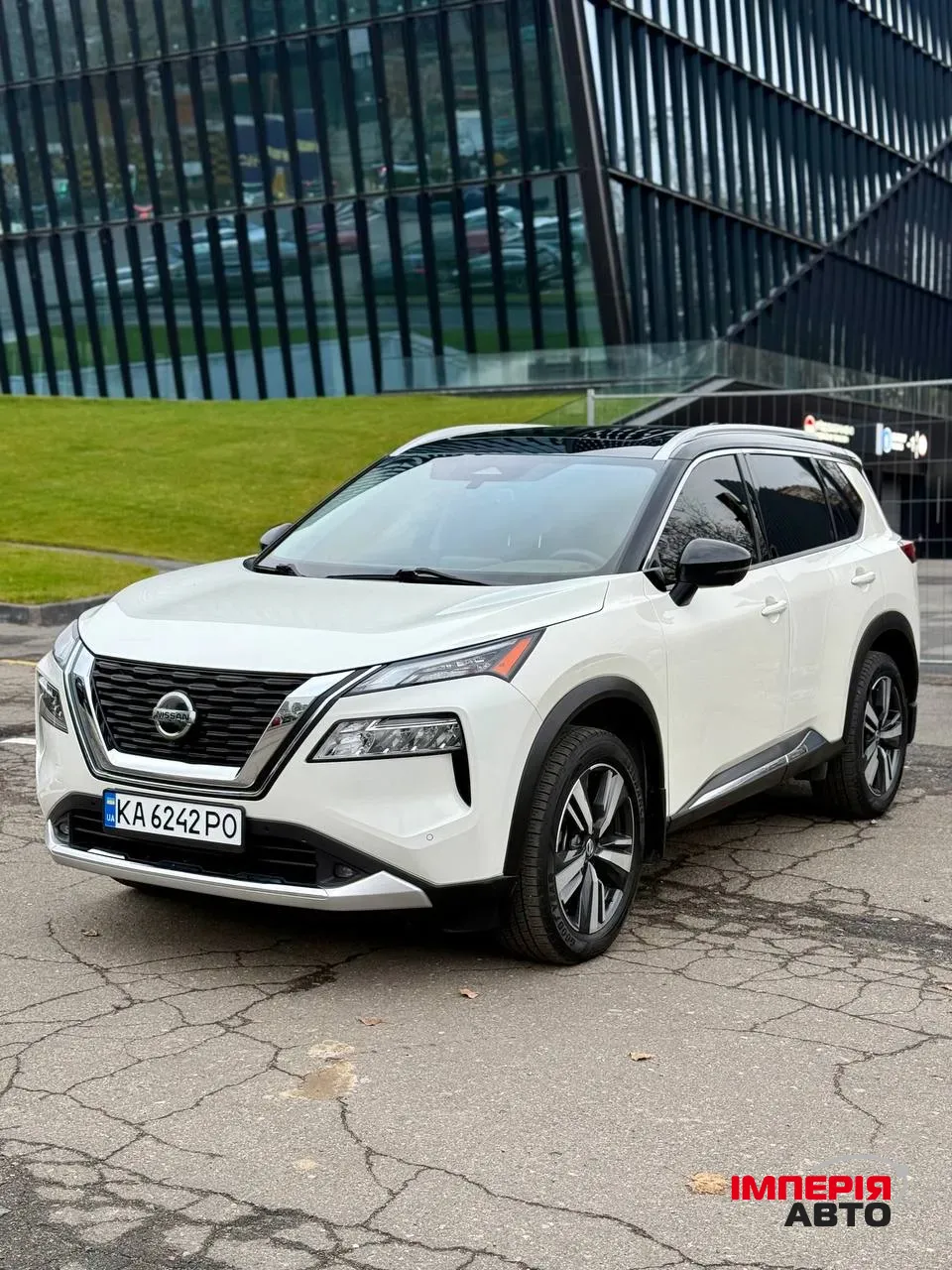 Nissan Rogue - фото 2