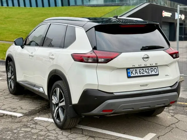 Nissan Rogue - фото 3