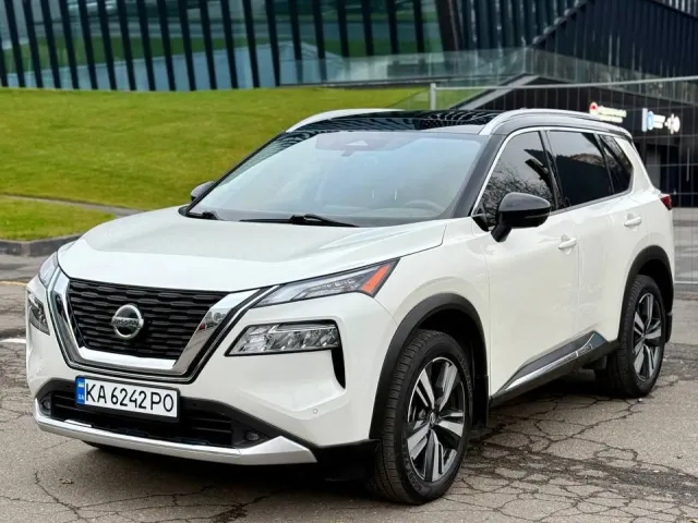 Nissan Rogue - фото 2