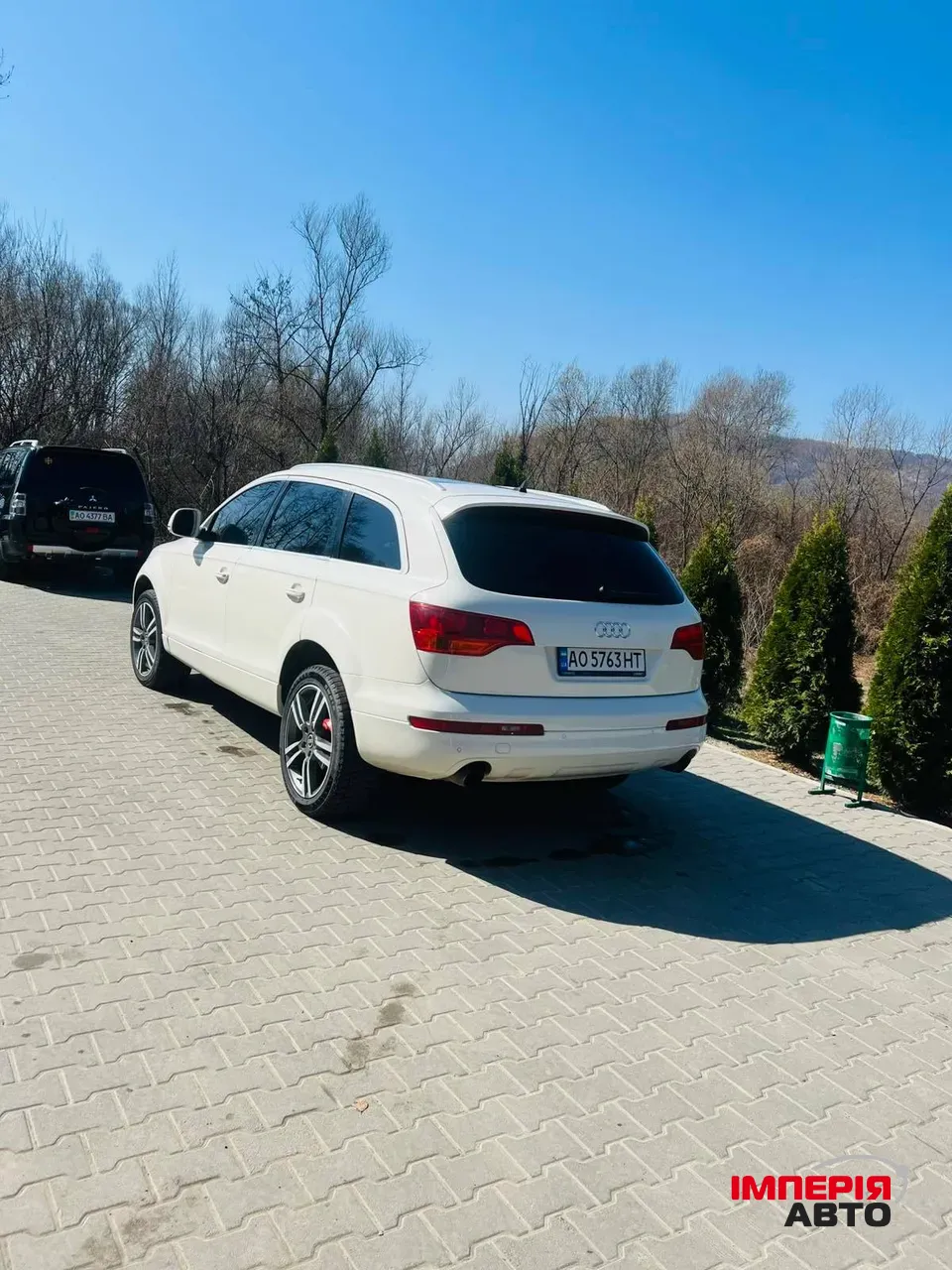 Audi Q7 - фото 11