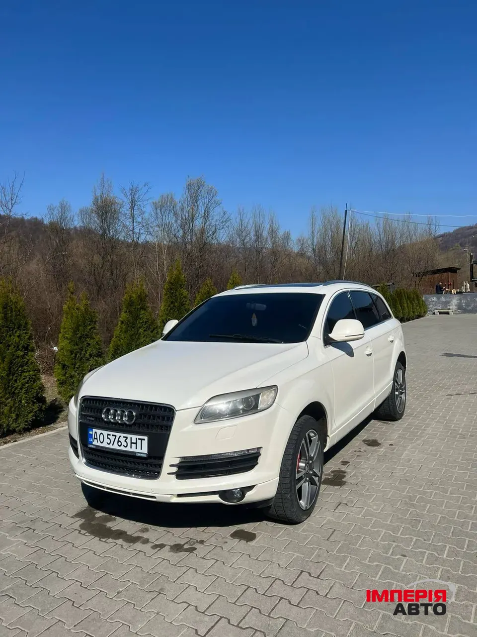 Audi Q7 - фото 10