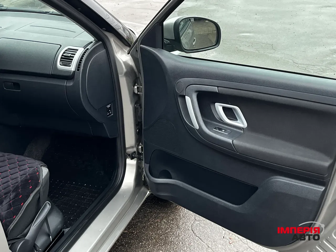 Skoda Fabia - фото 14