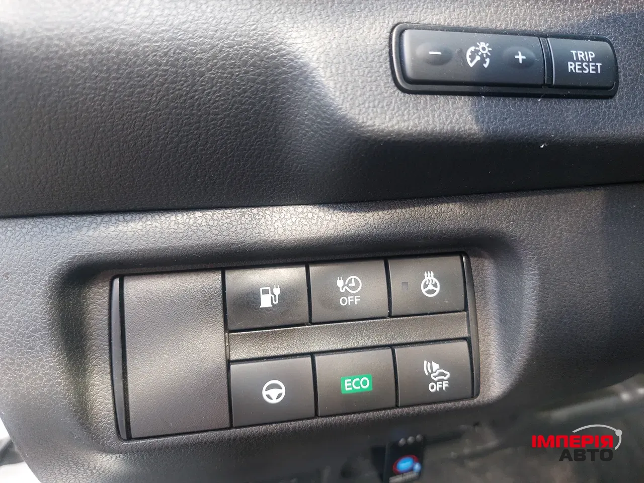 Nissan Leaf - фото 13