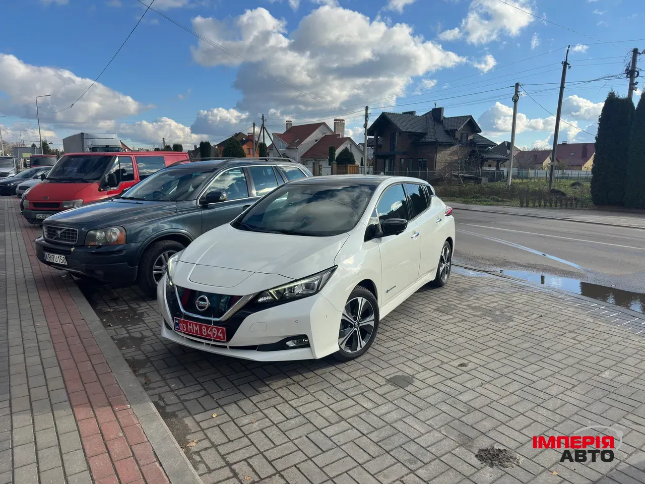 Nissan Leaf - фото 1