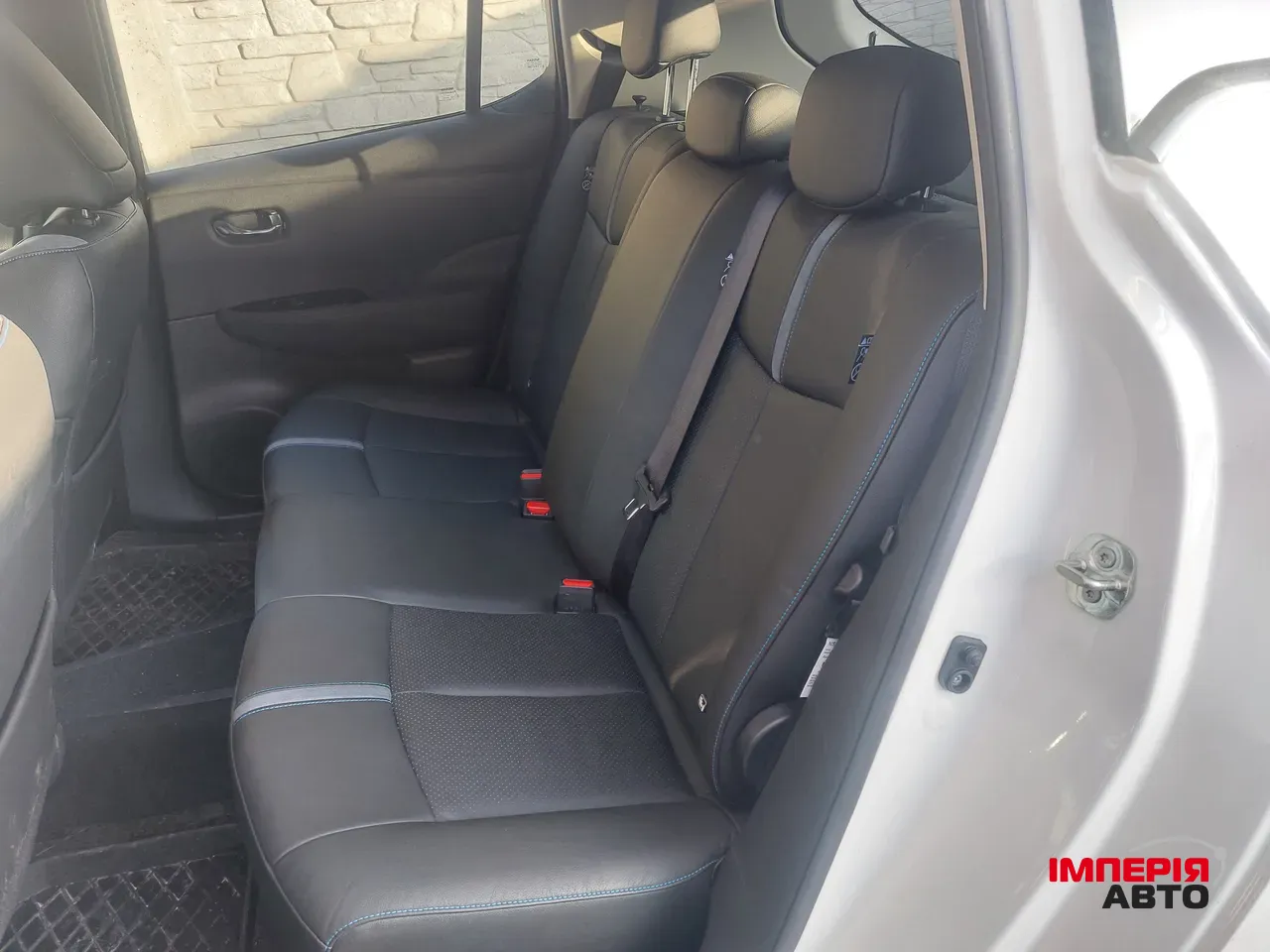 Nissan Leaf - фото 10