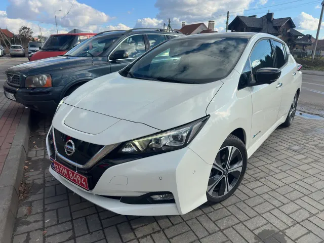 Nissan Leaf - фото 3