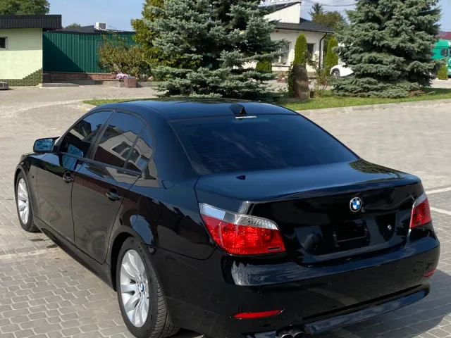 BMW 5 серії - фото 4