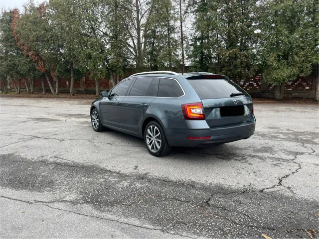 Skoda Octavia - фото 3