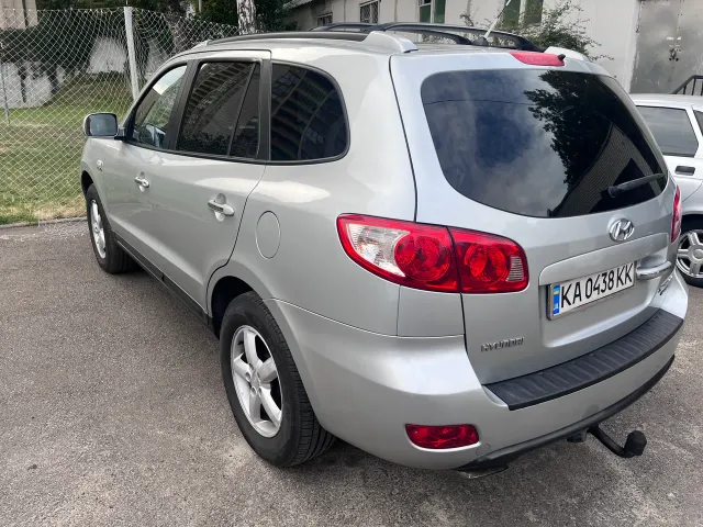 Hyundai Santa Fe - фото 3