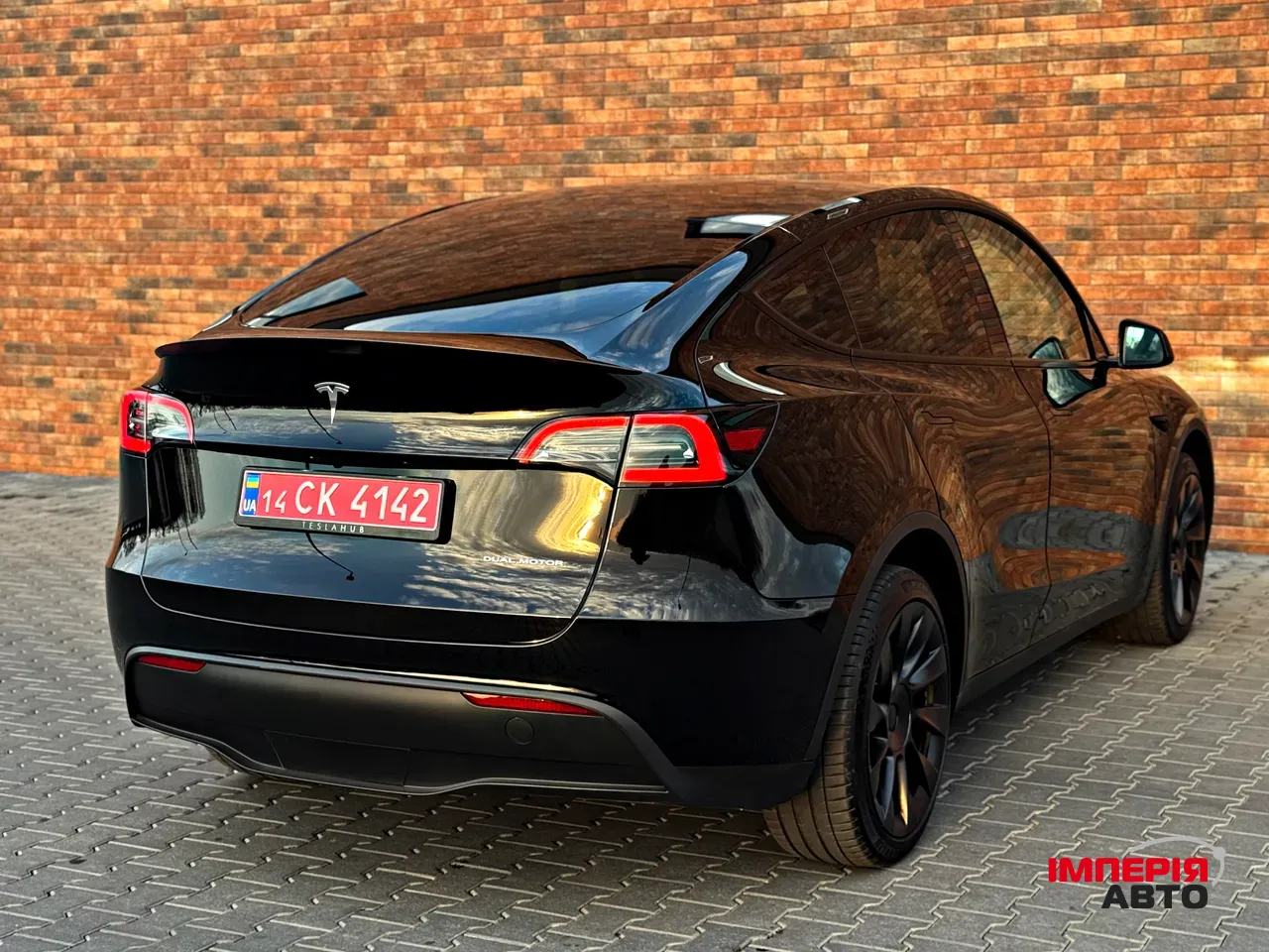 Tesla Model Y - фото 5