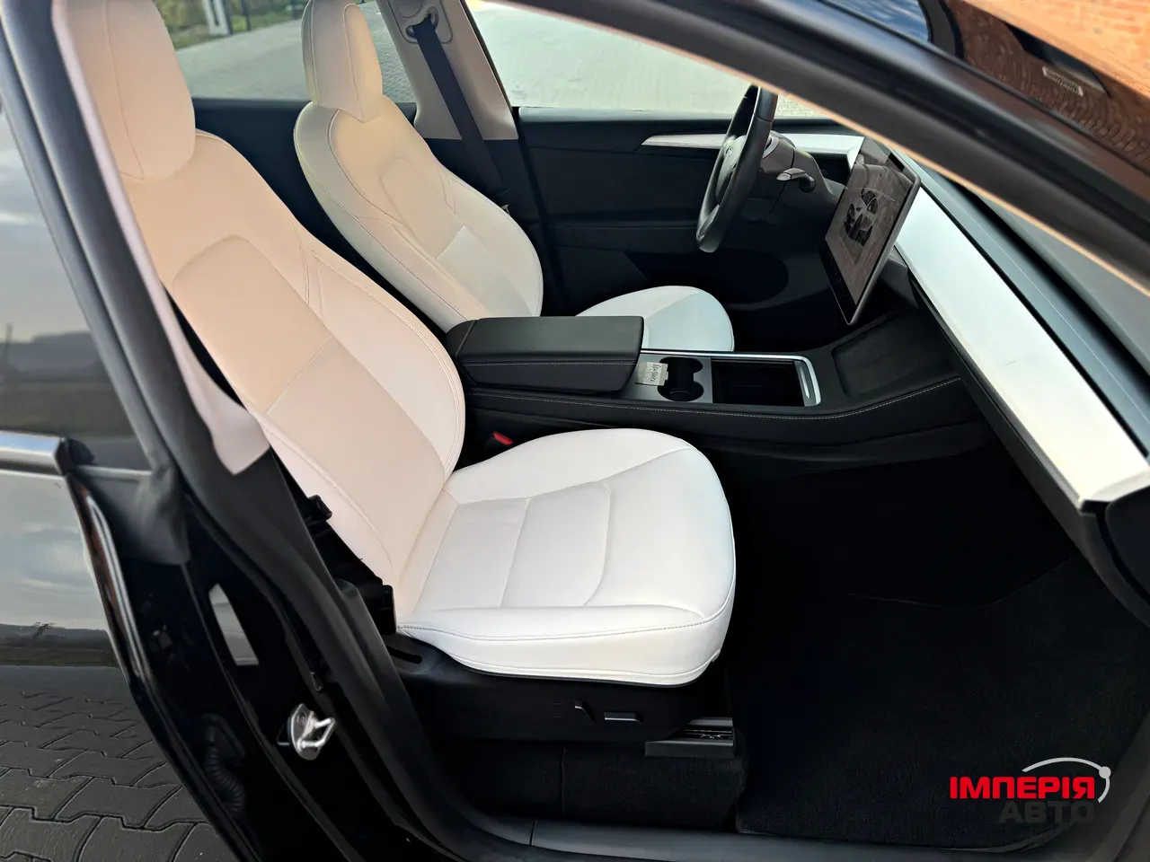 Tesla Model Y - фото 19