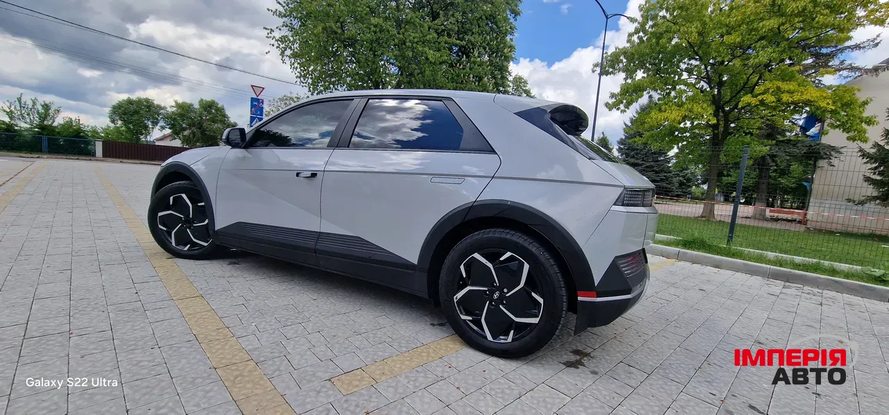 Hyundai IONIQ 5 - фото 9