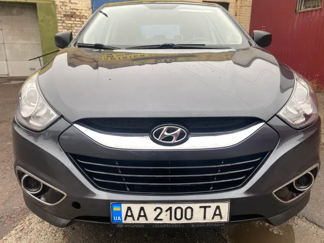 Hyundai ix35 - фото 2