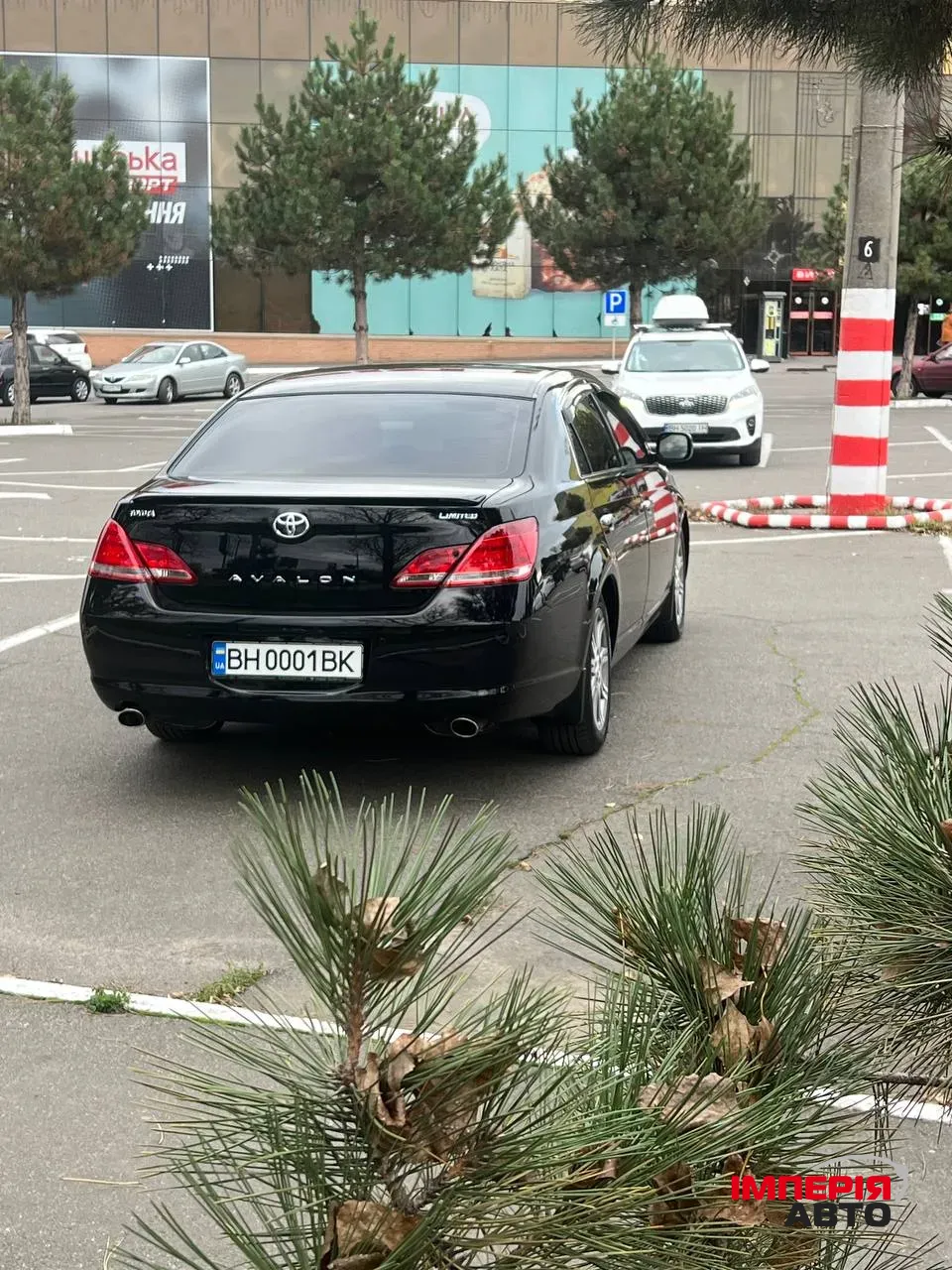 Toyota Avalon - фото 4