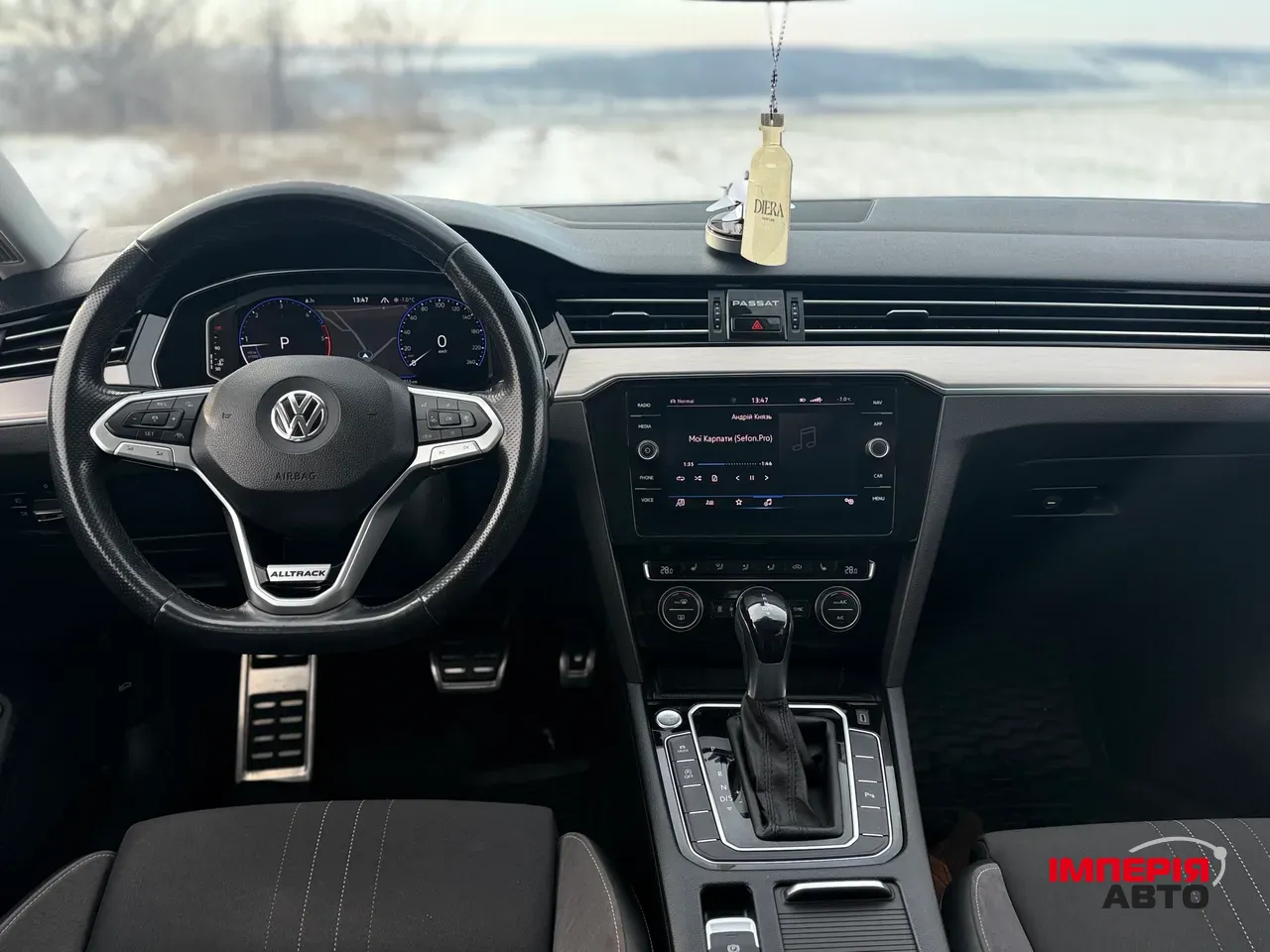 Volkswagen Passat - фото 10