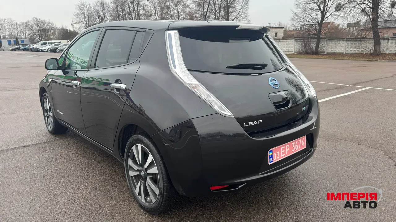 Nissan Leaf - фото 24