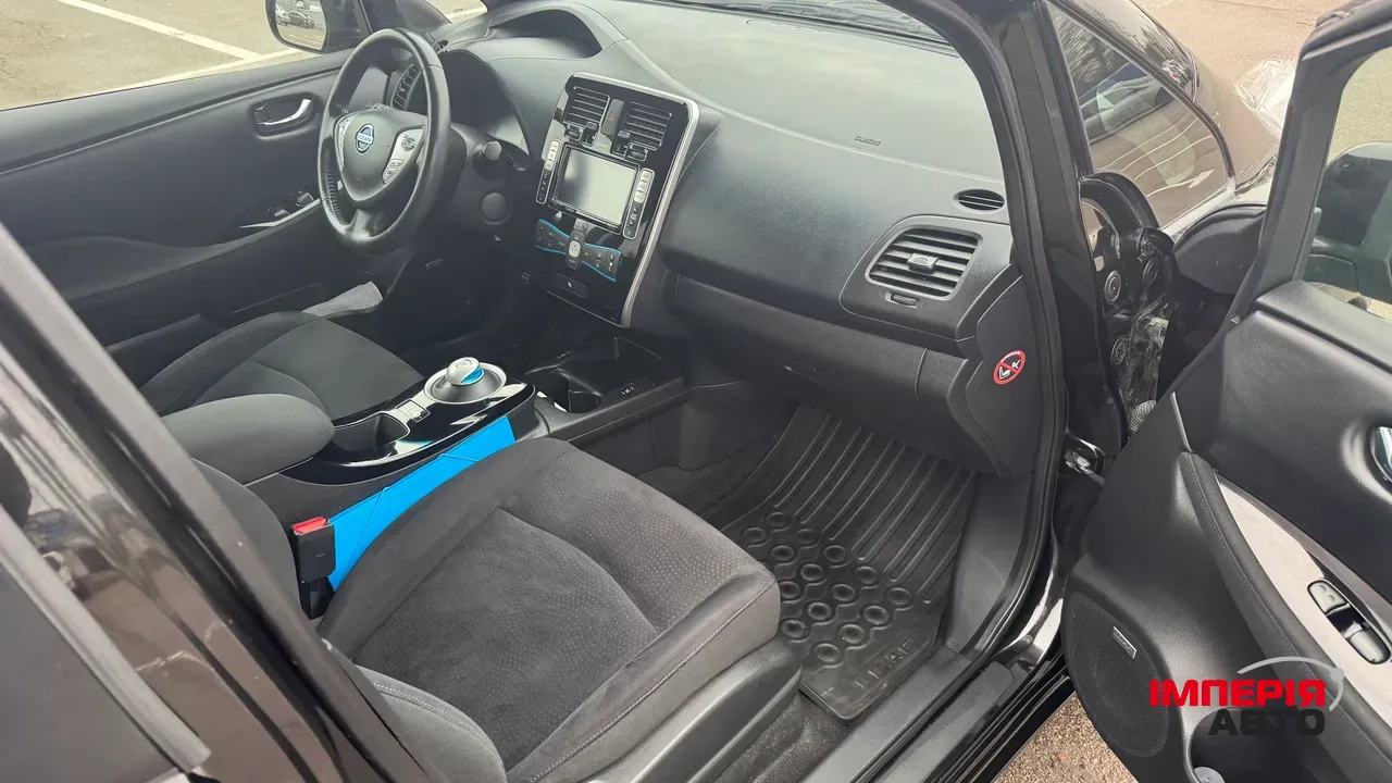 Nissan Leaf - фото 32