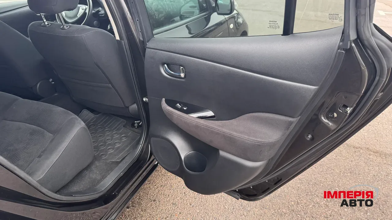 Nissan Leaf - фото 27