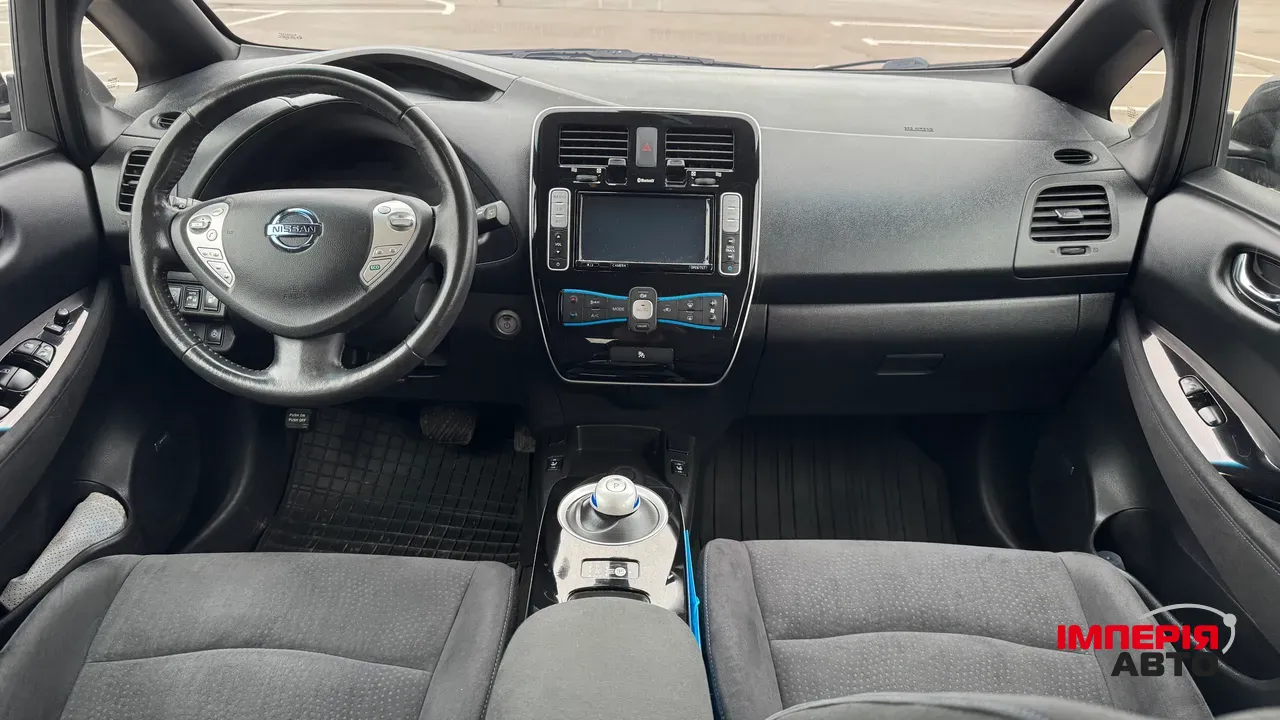 Nissan Leaf - фото 25