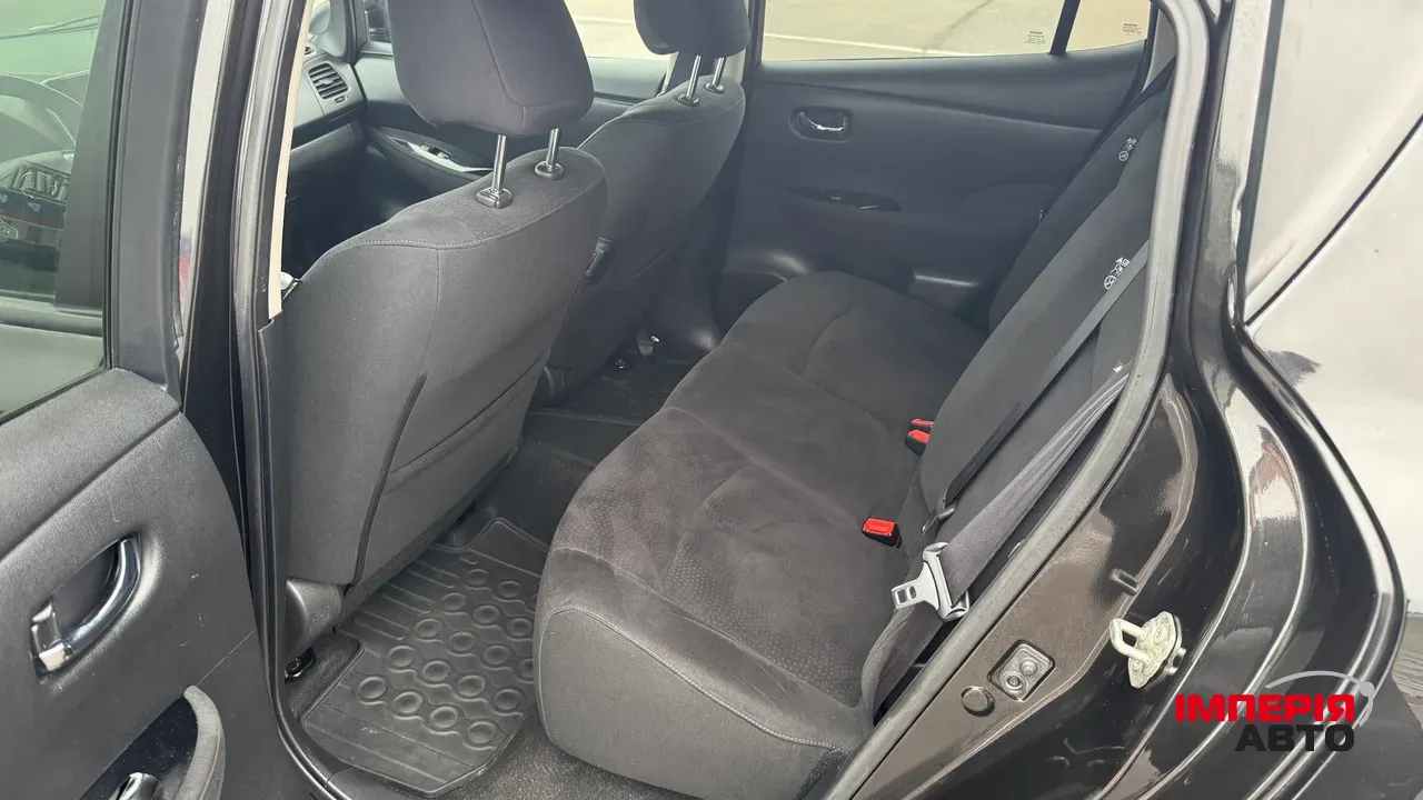 Nissan Leaf - фото 21