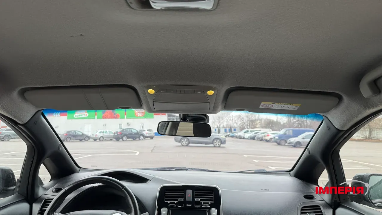 Nissan Leaf - фото 22