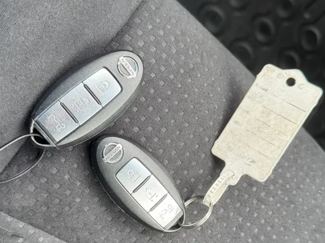 Nissan Leaf - фото 3