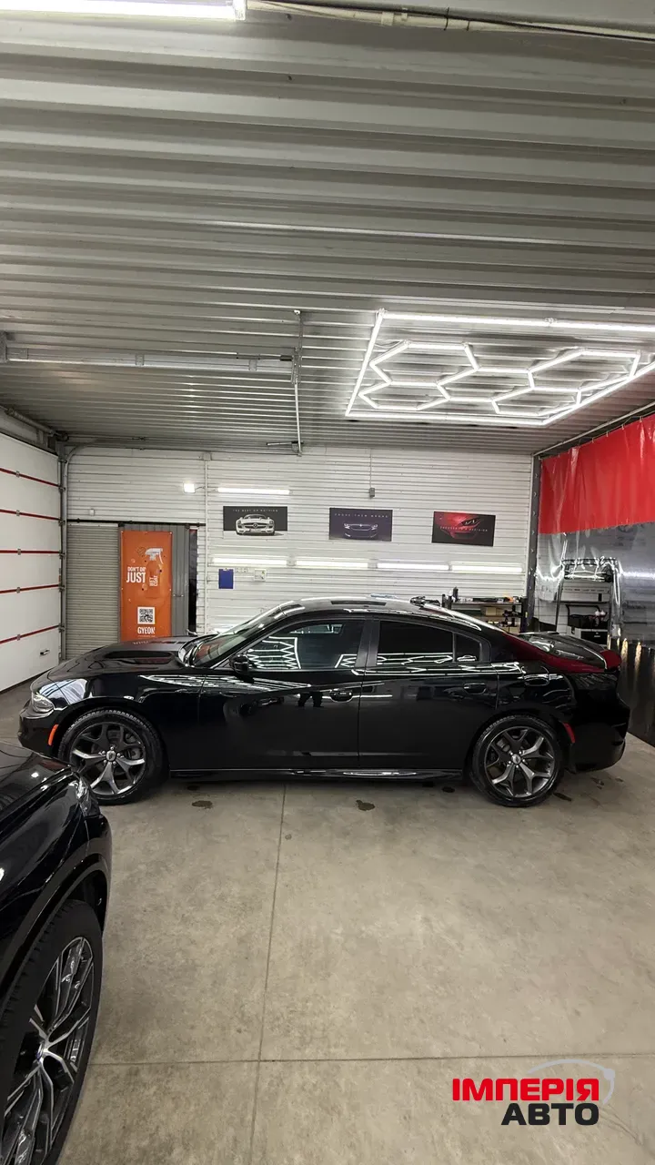 Dodge Charger - фото 6