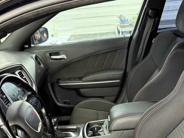 Dodge Charger - фото 2