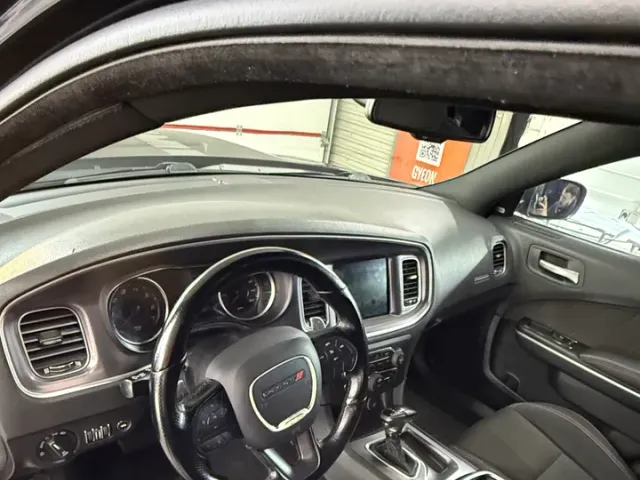 Dodge Charger - фото 3