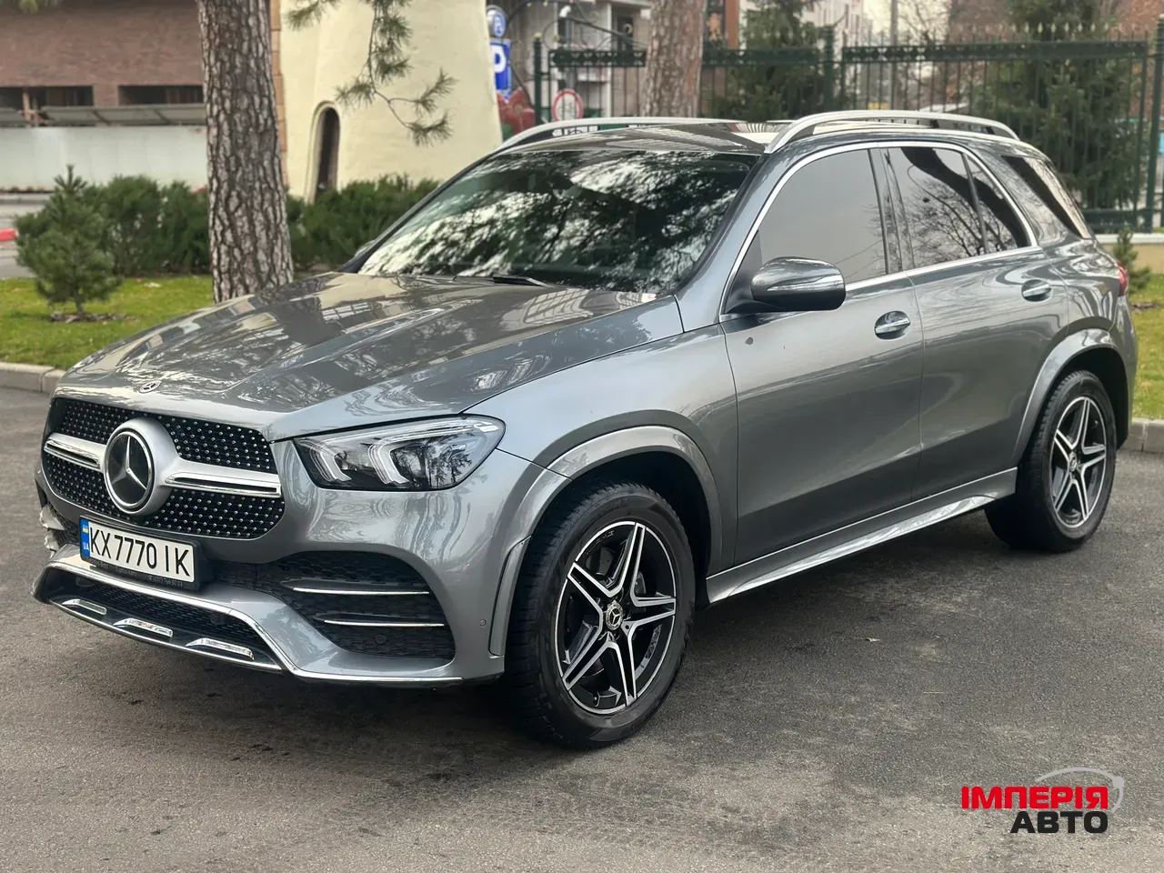 Mercedes-Benz GLE - фото 3