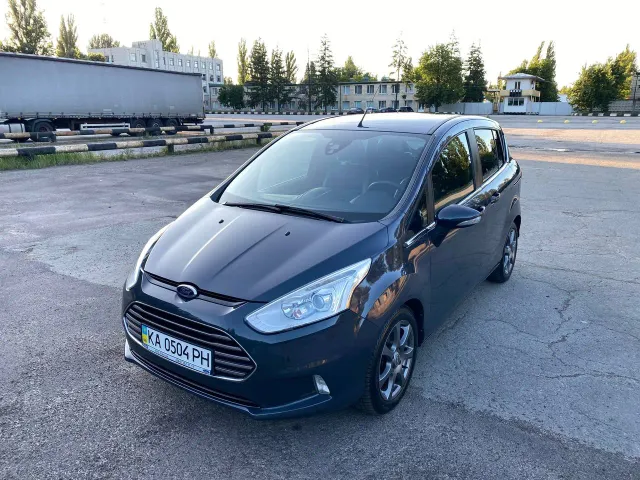 Ford B-MAX - фото 4