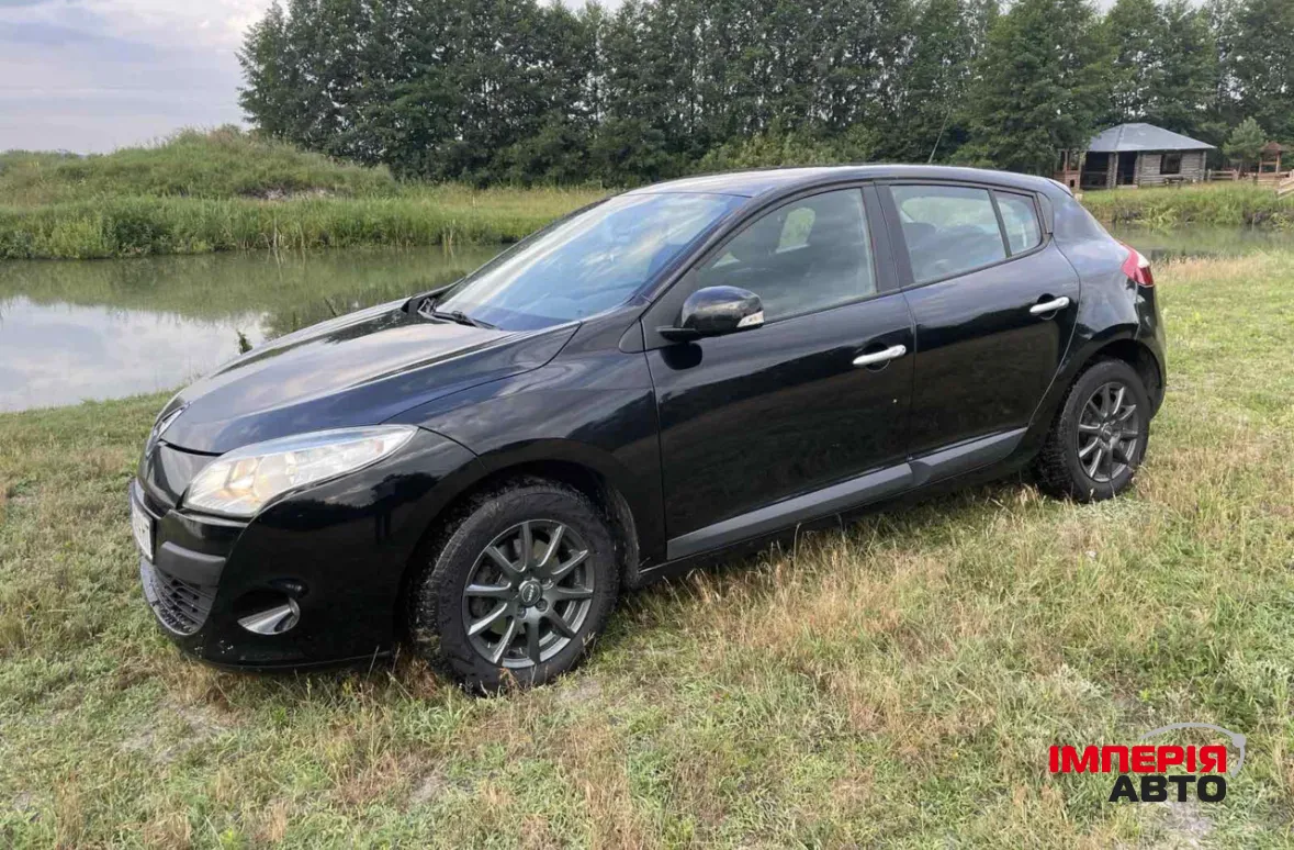 Renault Megane - фото 2
