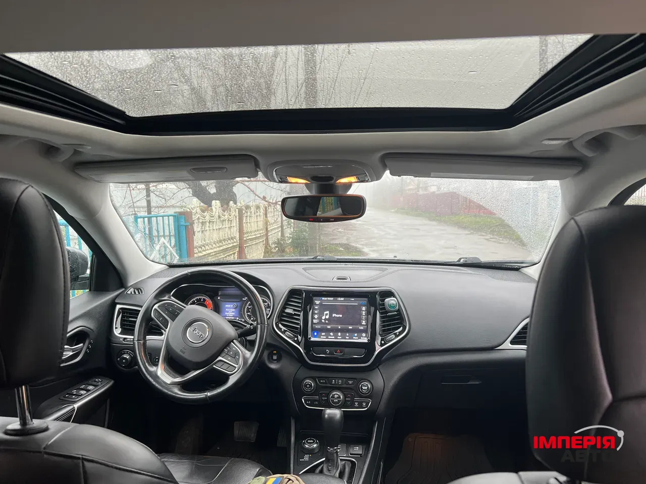 Jeep Cherokee - фото 9